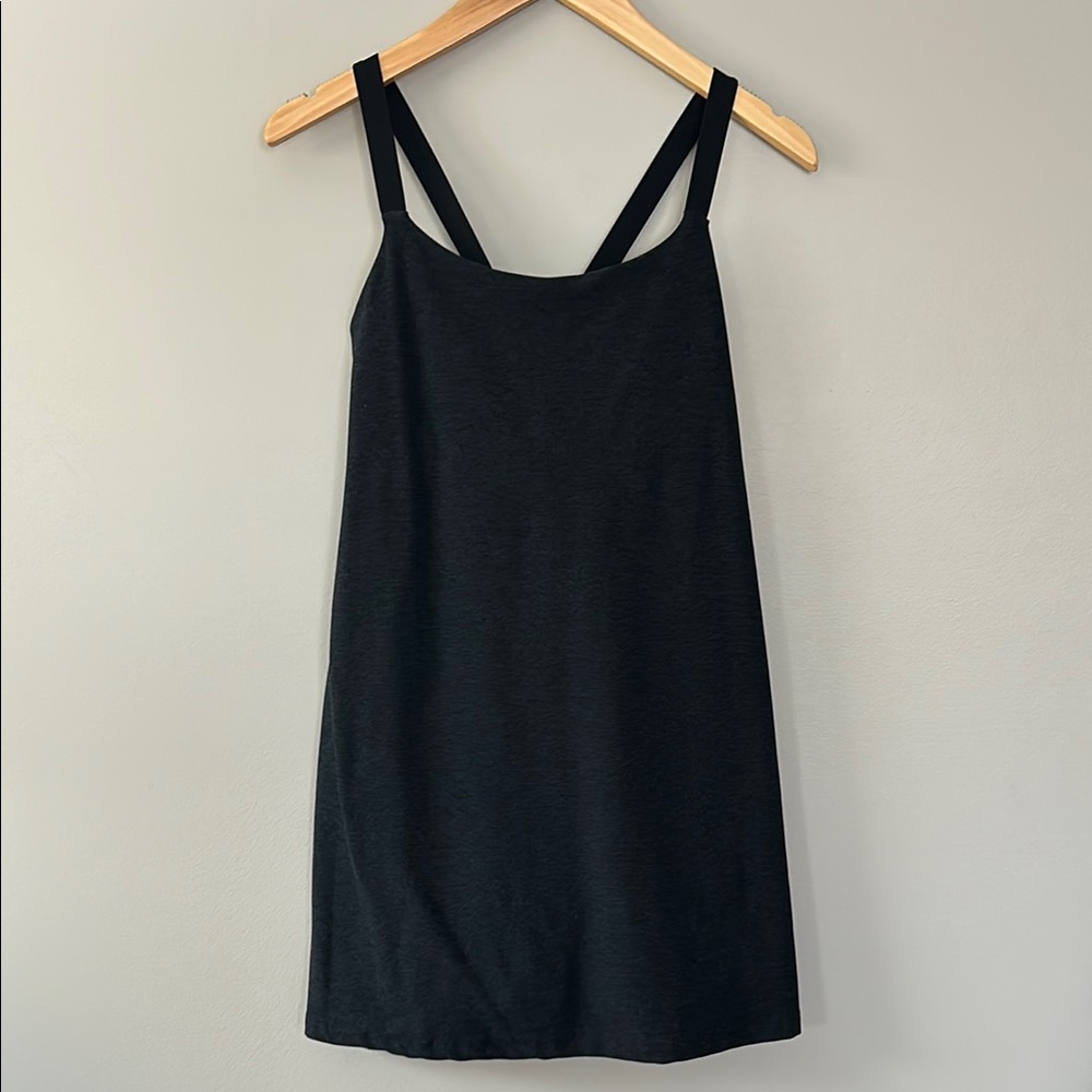 Beyond Yoga Spacedye Move It Dress Medium Heathered Black‎ Athletic Tennis Prep